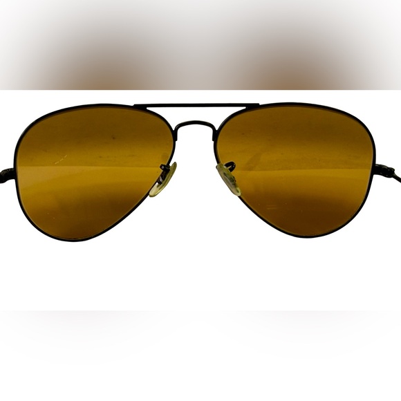 RAY-BAN AVIATOR SUNGLASSES IN BLACK METALLIC FRAME - Picture 3 of 7